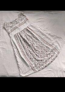White Floral Printed Sleeveless Kurti