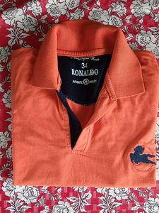 I am Selling Orange Colour T-shirt 👕.