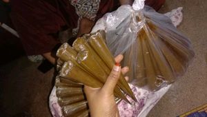 Henna Cones - Natural Mehndi. regular cone..20 bra
