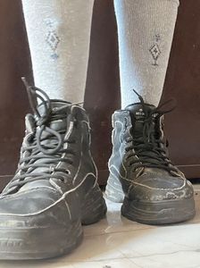 Used Girl Black Combat Boots