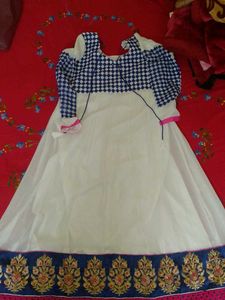 Anarkali suit