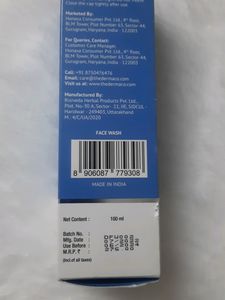 The Derma Co Oil-Free Daily Face Wash