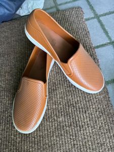 I Am Selling Out Hrese Cool Casual Shoes