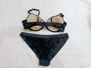 🇳🇿💫💗 Hunkemoller Brand Imported Bra Penty Set