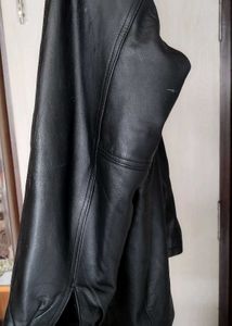 Leather Jacket For Men In Black Colour
