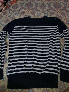 Stripped Sweatshirt