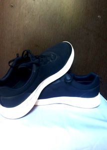 🌟🏵️slazenger Branded UK-10 Sports Shoes🏵️🌟