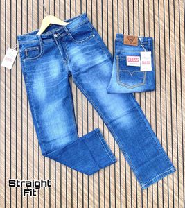 Guess Straight Fit Jeans