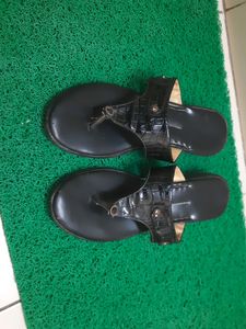 Black Flat Footwear ❤️