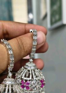 Floral Jhumka Earrings *With a defect* nd Mangtika