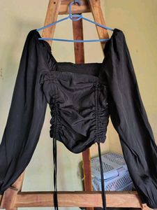 Black Solid Square Neck Full Sleeve
