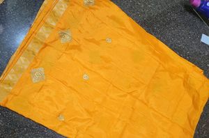 Yellow Saree With Attached Blouse