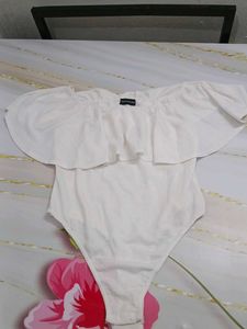 (1300)White Ruffle Bodysuit