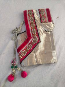 Pink &amp; Gold Leaf Print heavy saree