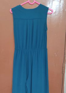 Branded Green Jumpsuit For Any Occasion