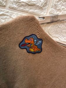 Cute Brown Patch Sweater🕶️‼️