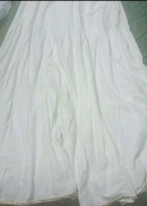 New white Cotton Skirt✨