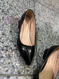 GINGER BY LIFESTYLE BALLERINA BLACK HEELS🎀