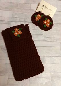 Crochet Mobile Pouch With Matching Earrings
