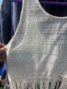 H&amp;M Divided White Open Knit Fringe Hem Sleeveless