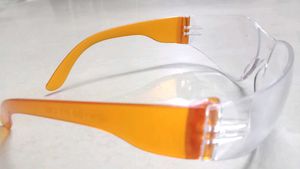 EXPERIMENT GLASSES