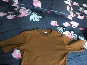 Fitted crop top