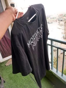 Round Neck Men T-shirt