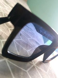 Stylish Black Sunglasses