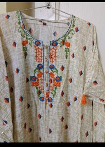 Embroidered Kaftan Kurta