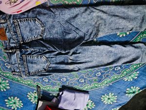 Women jeans