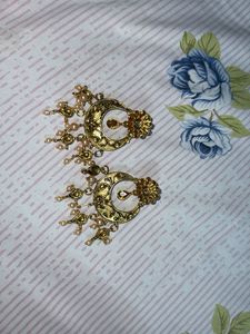 Elegant Golden Chandbaali