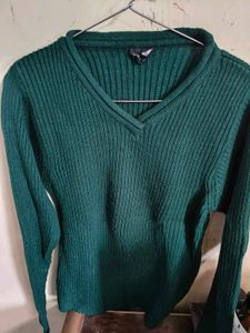 Girls Woolen Top