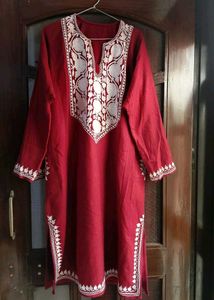 Floral Embroidered Wool Pheran