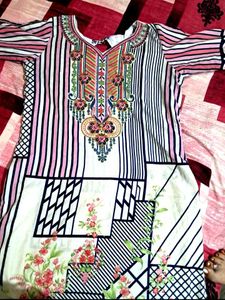Striped &amp; Floral Print Kurti