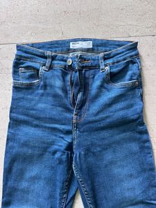 Bershka Skinny Fit Jeans