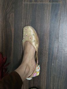 Ethnic Jutti Shoes