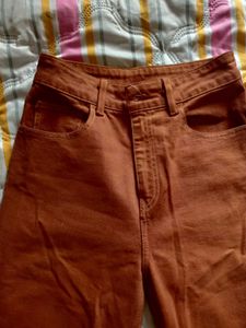 Trendy Brown Jeans