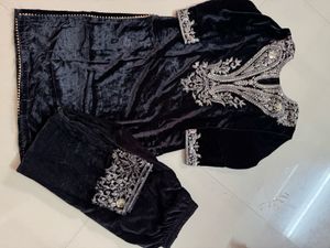 Black Velvet Dress Without Duppata