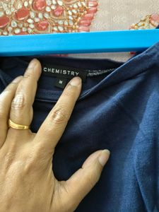 BLUE TOP FULL SLEEVES