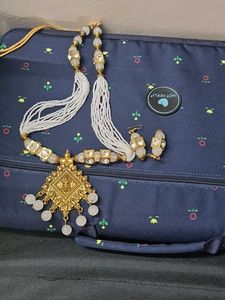 Elegant Jewelry Set