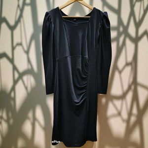 Chic Black Midi Bodycon Dress