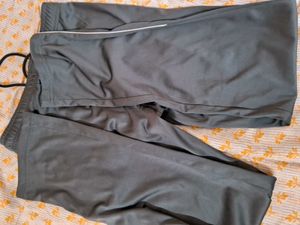 pajamas/lower for girls