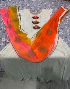 Elegant White Embroidered Dress Along With Dupatta