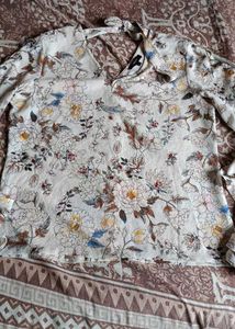 Floral Print Open Shoulder Top