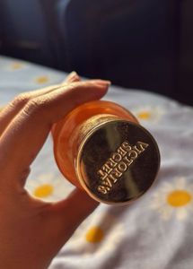 VICTORIA SECRET BARE VANILLA OG