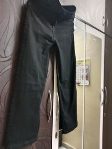 Boyfriend Jeans Only For 250