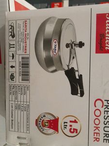 SI KITCHEN BRIGHT 1.5 LITRE PRESSURE COOKER