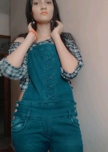 crop top and dungree