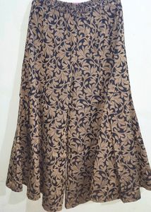 Aavasa Black Kurta+Free Skirt Pallazo