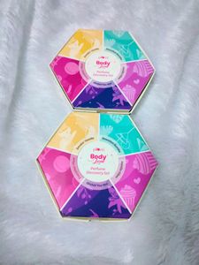 Plum 5 Shades Discovery Perfume Set